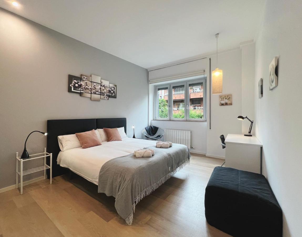Stay U-Nique Apartments Sants Barcellona Esterno foto