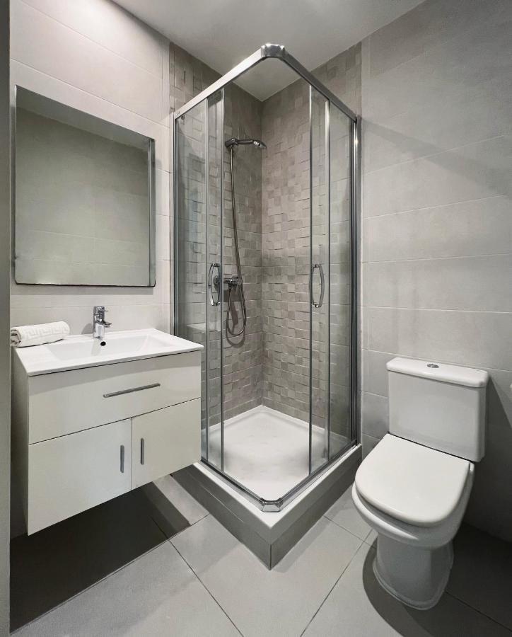 Stay U-Nique Apartments Sants Barcellona Esterno foto