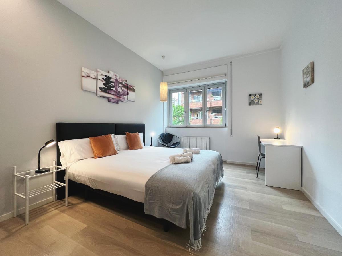 Stay U-Nique Apartments Sants Barcellona Esterno foto