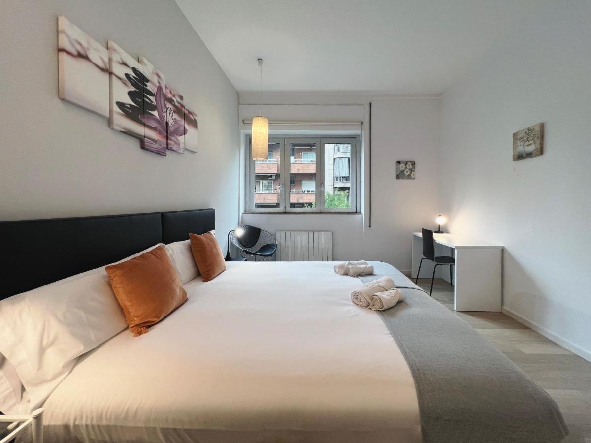 Stay U-Nique Apartments Sants Barcellona Esterno foto