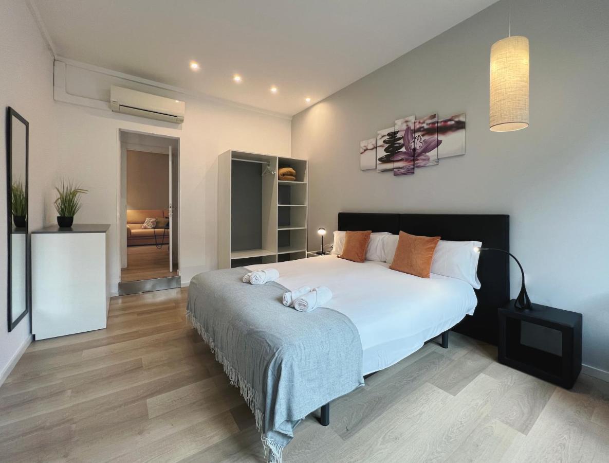 Stay U-Nique Apartments Sants Barcellona Esterno foto